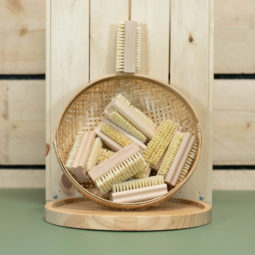 Brosse à ongles chez Annagram épicerie vrac, magasin bio situé au Mans