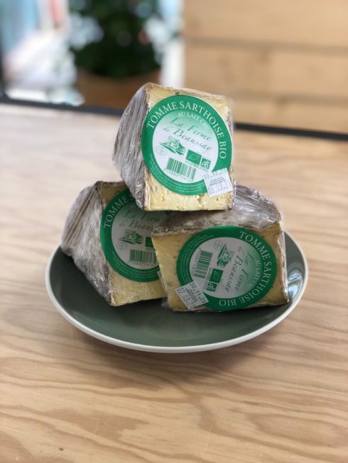 Tomme sarthoise chez Annagram épicerie vrac, magasin bio situé au Mans